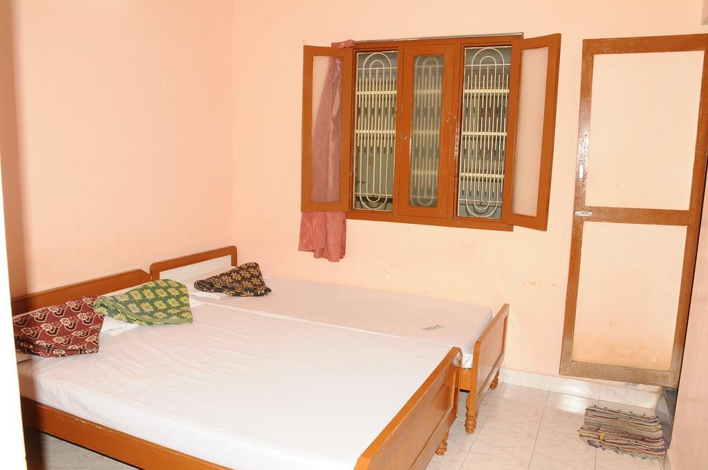 Arunachala Ramana Home Tiruvannamalai Exterior photo